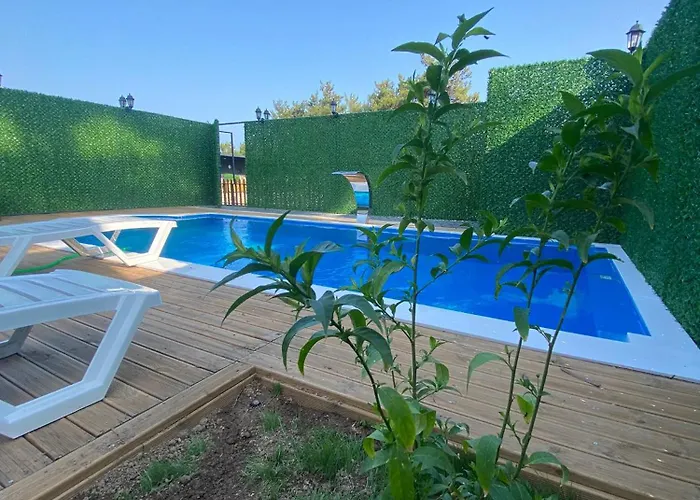 Evergreen Lodge-2 Camping